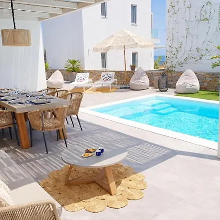 Akoya Pearl - Sea Front Villa Ambelas