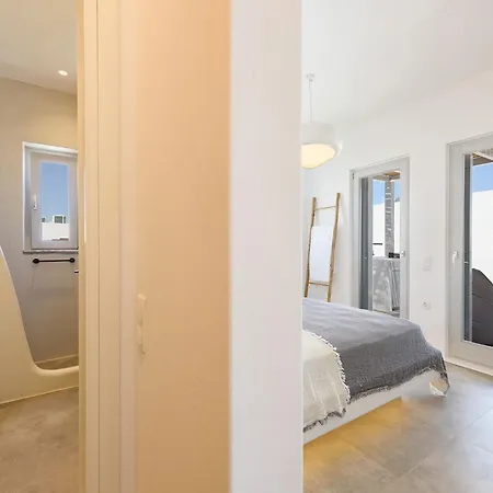 Villa Akoya Pearl - Sea Front *