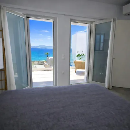 Akoya Pearl - Sea Front Villa Ambelas