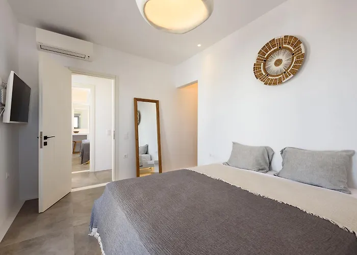 Akoya Pearl - Sea Front Ambelas