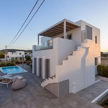 Akoya Pearl - Sea Front Villa