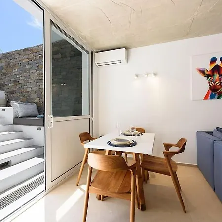 Akoya Pearl - Sea Front Villa Ambelas