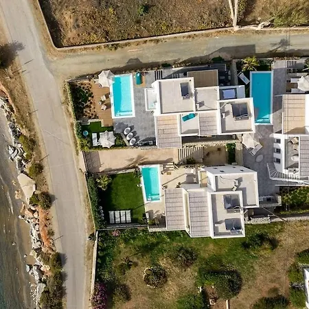 Akoya Pearl - Sea Front Villa