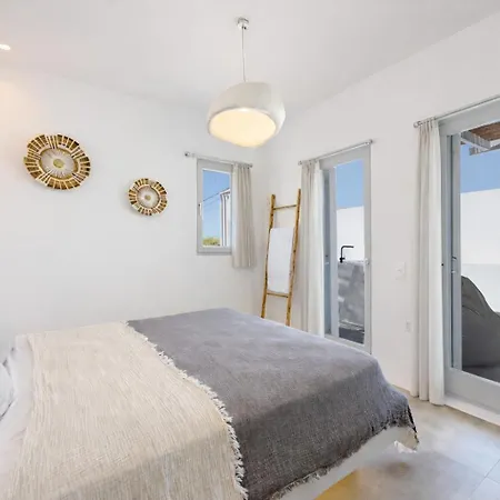 Akoya Pearl - Sea Front