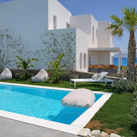 Villa Akoya Pearl - Sea Front *